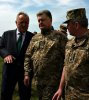Петро Порошенко відвідав житомирський військовий полігон. ФОТО
