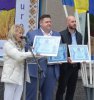 У Житомирі вивісили найбільший прапор ЄС в Україні. ФОТО
