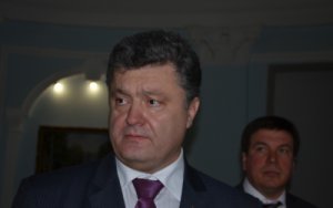 Петро Порошенко у Житомирі: Я не лише розбудовую Вінницю, я збираюся відбудувати всю країну. ВІДЕО